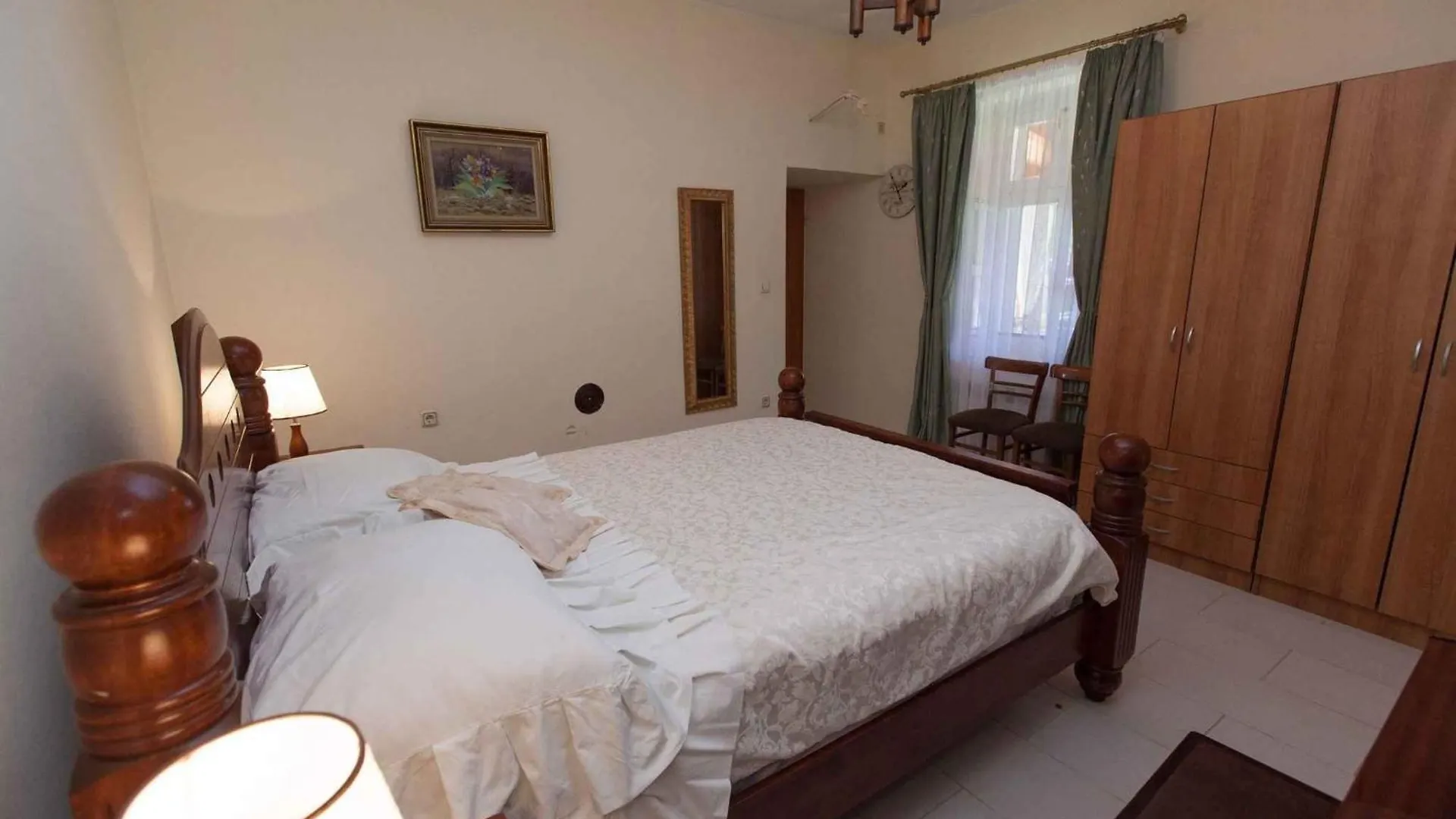Holiday Home In Belgrad 39403 Baretici