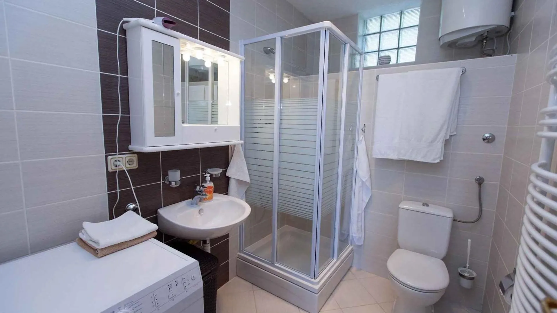 Holiday Home In Belgrad 39403 Baretici Croatia