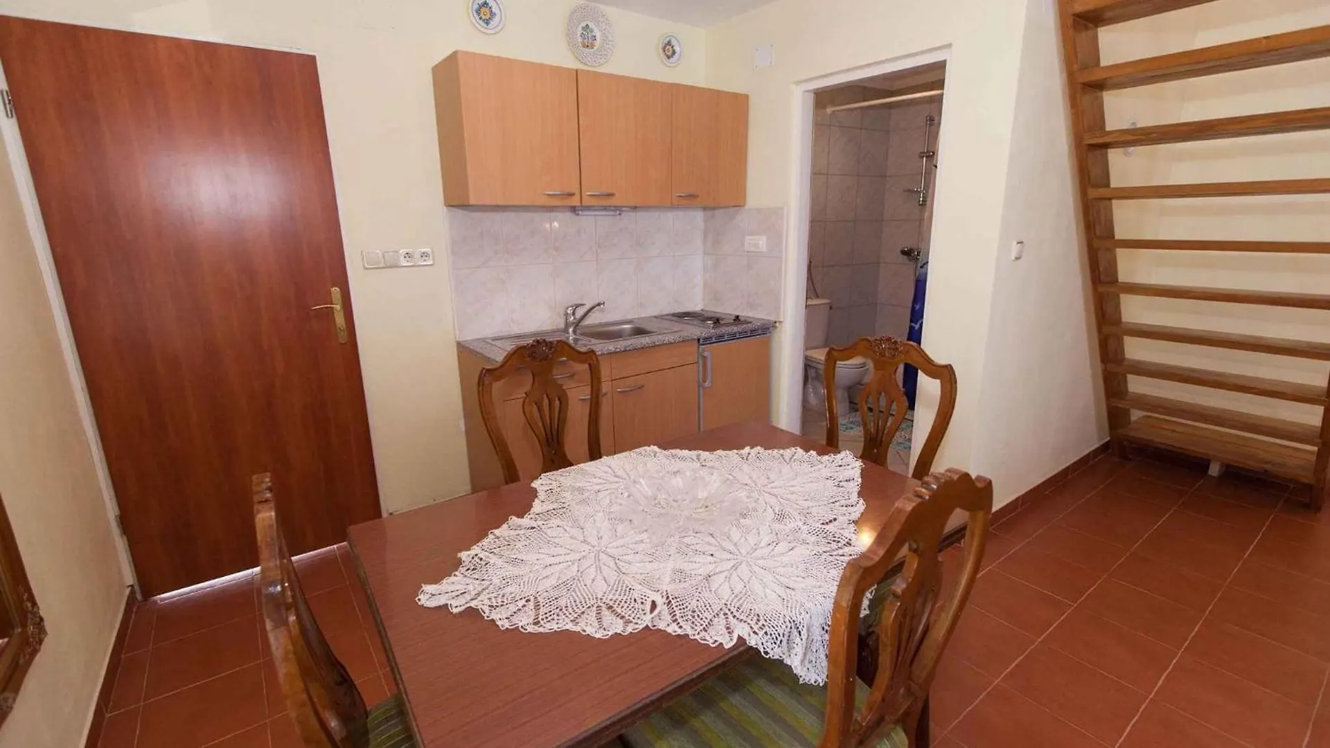 Holiday Home In Belgrad 39403 Baretici