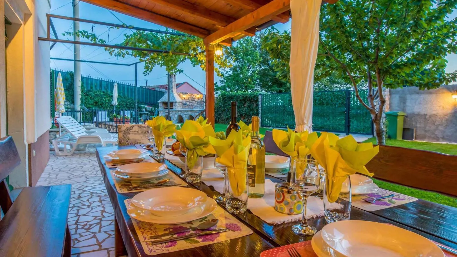 Holiday Home In Belgrad 39403 Baretici